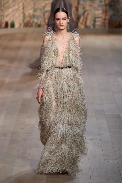 Look 72